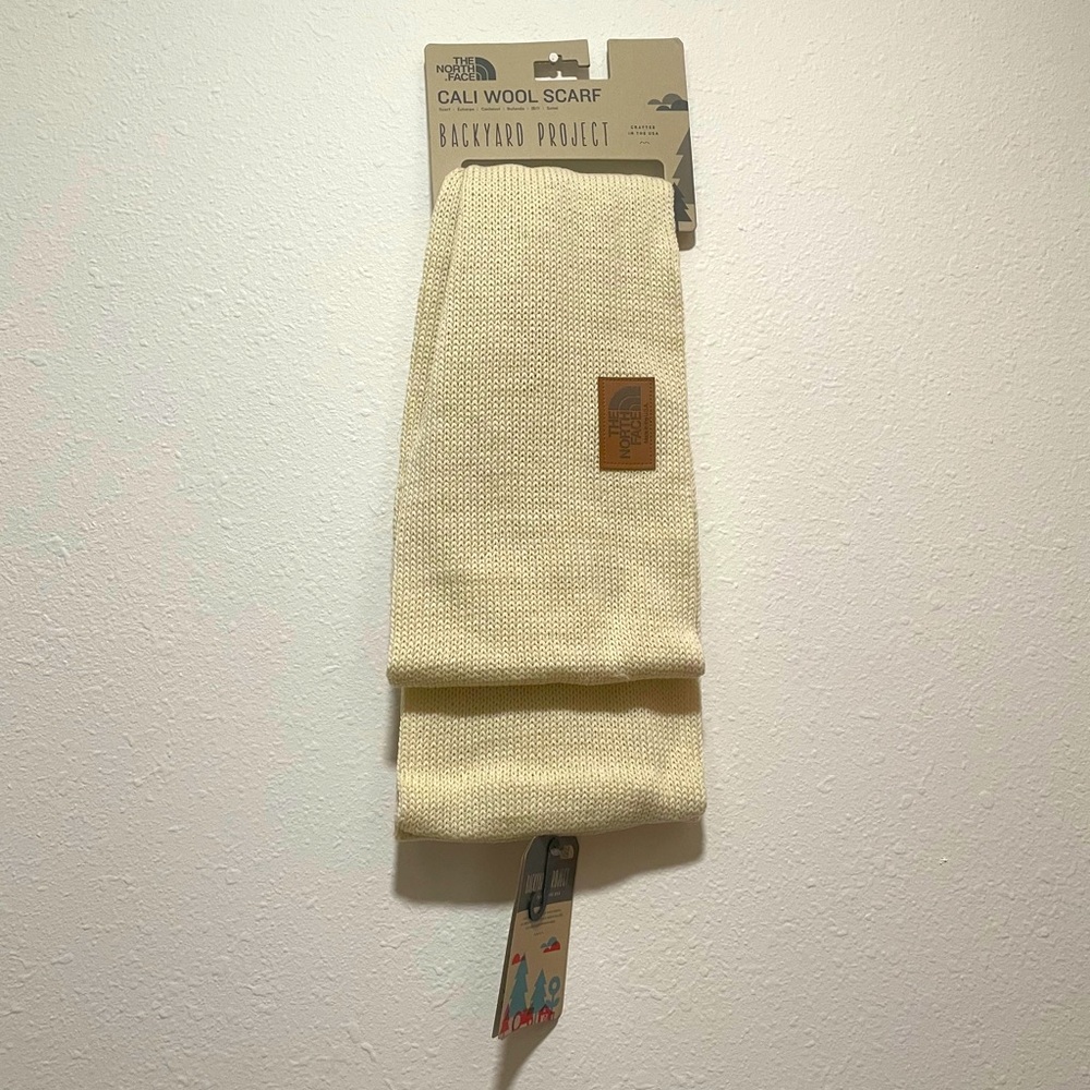 NorthFace Infinity Scarf